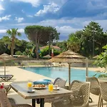 مكان تخييم Campo Di Liccia 3*