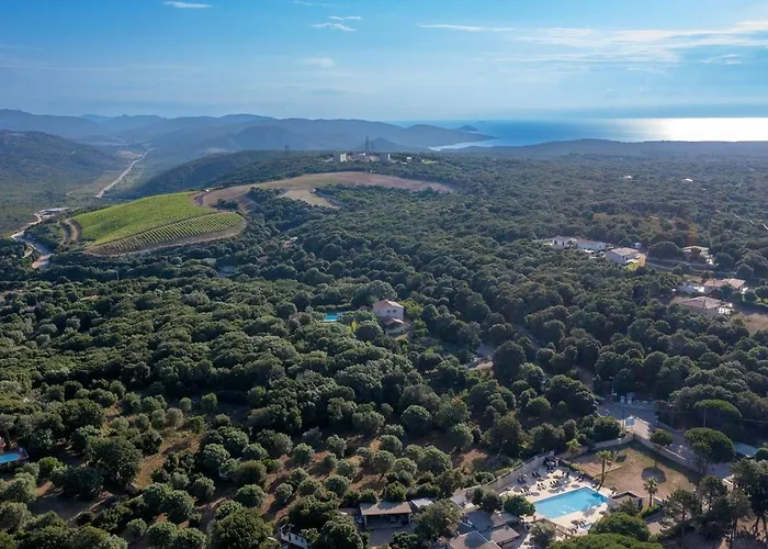 Camping Campo Di Liccia Bonifacio (Corsica)